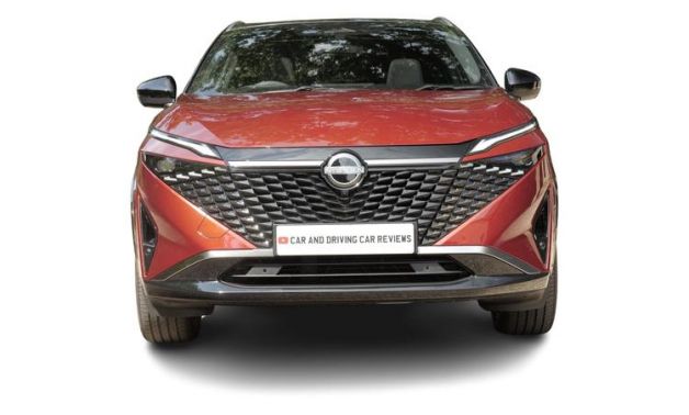 Nissan Qashqai - Compact SUV